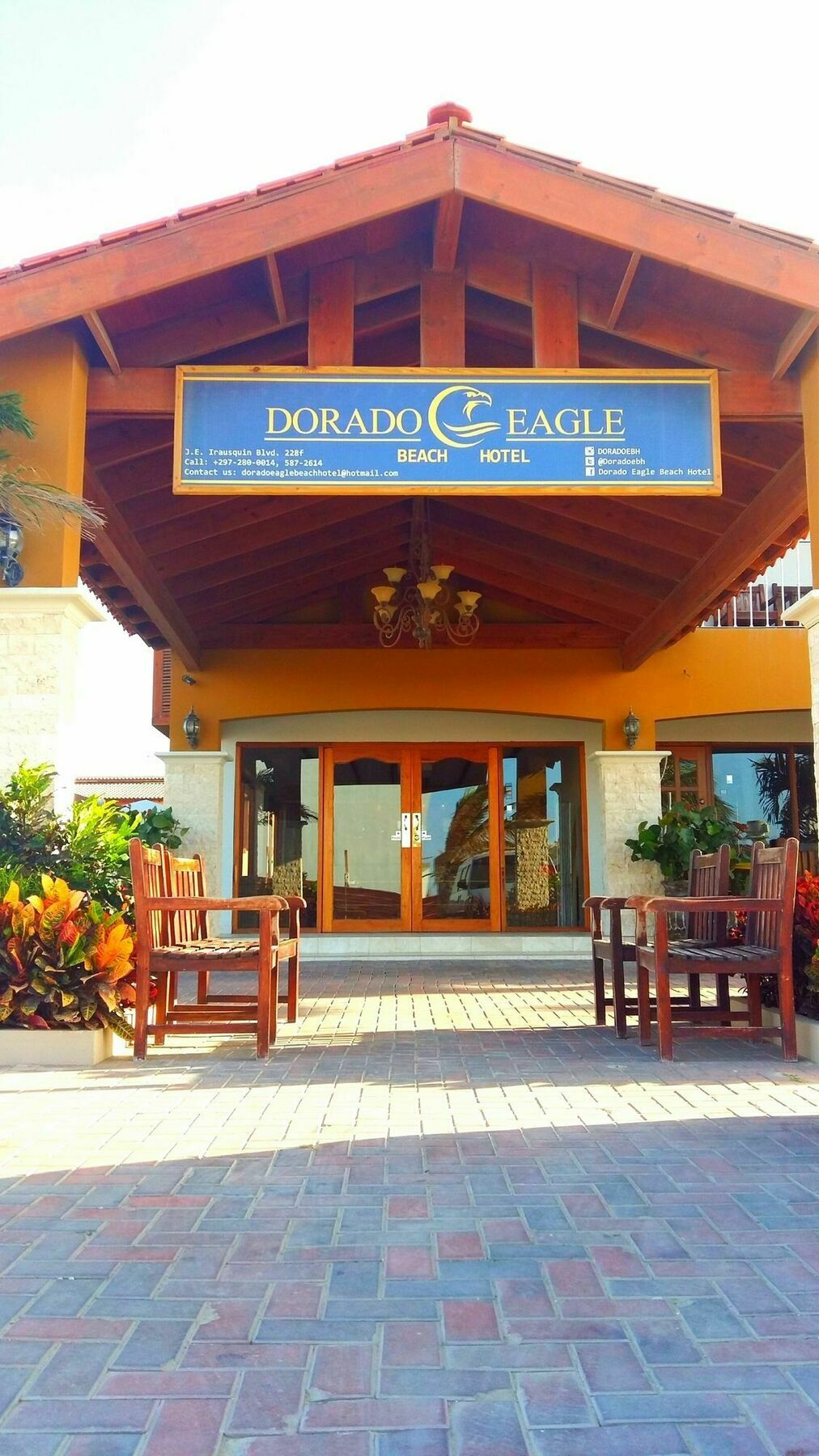 Dorado Eagle Beach Hotel Oranjestad Exterior foto